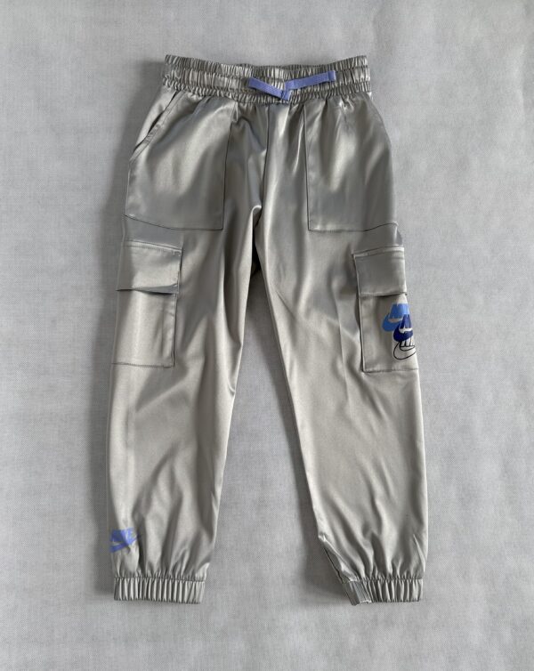 Spodnie jogger NIKE rozm. 98-104 - obrazek 2
