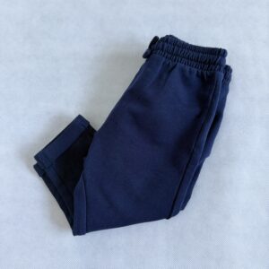 Spodnie dresowe z podwiniętą nogawką OVS rozm. 74