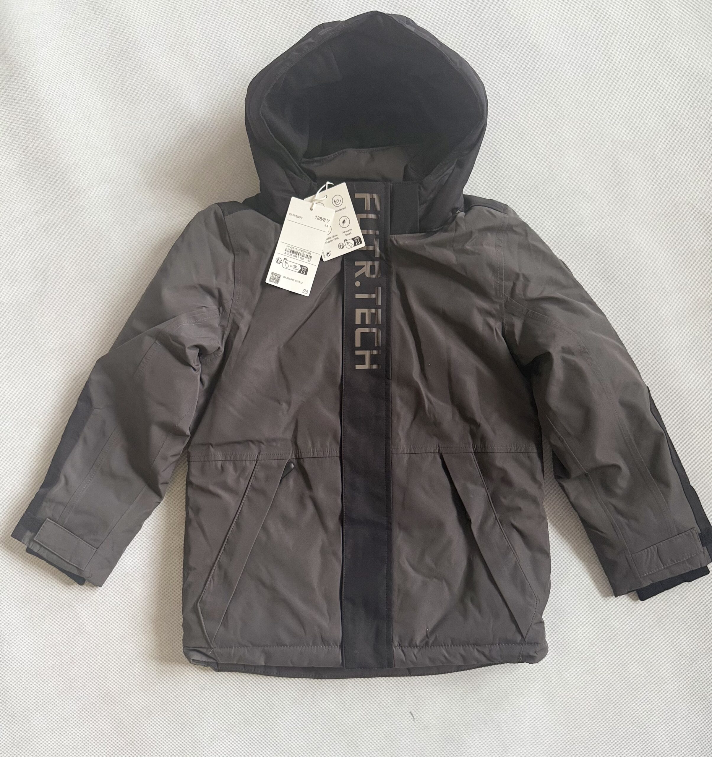 Kurtka przeciwdeszczowa z kapturem- nieprzemakalna C&A rozm. 128