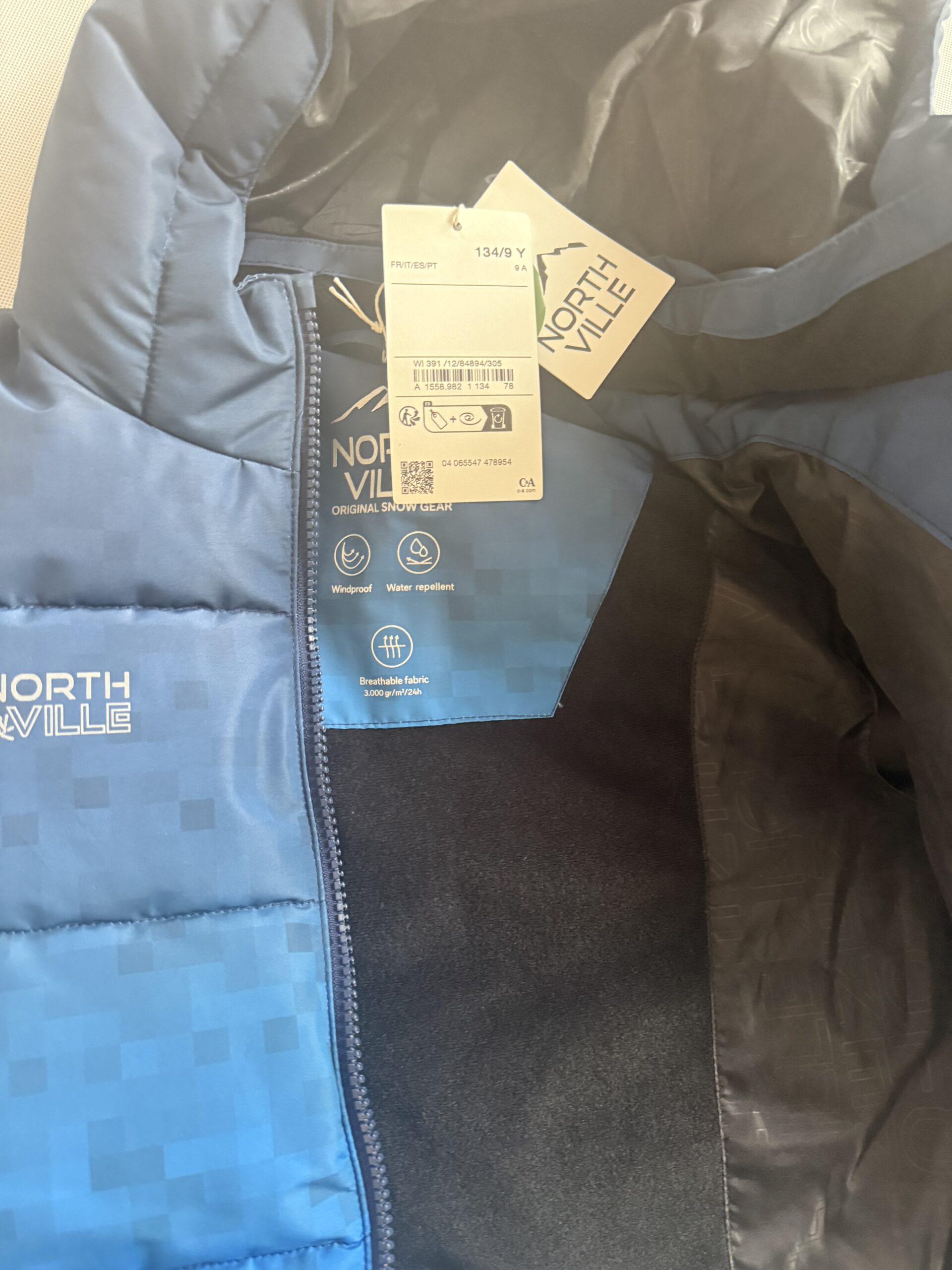 Kurtka narciarska z kapturem- nieprzemakalna C&A rozm. 134 - obrazek 3