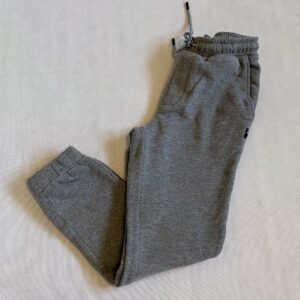 Joggery dresowe RESERVED rozm. 146