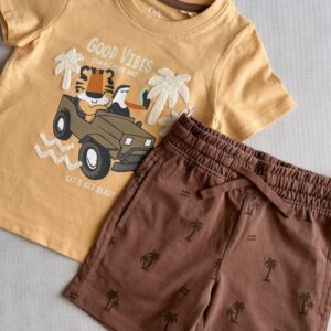 Zestaw koszulka i krótkie spodenki C&A rozm. 92